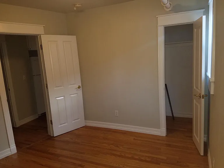 1650 N Pearl St #1 — Photo 8