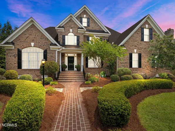 709 Chesapeake Place, Greenville, NC 27858