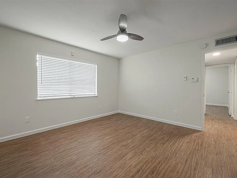 16810 Sweno Ct — Photo 21