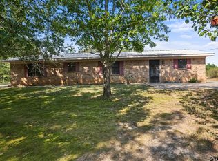 7817 Periwinkle Rd, Ore City, TX 75683