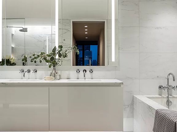5th image of 695 1st Ave Penthouse E