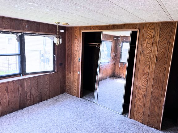 2nd image of 661 N 19th St Lot 32