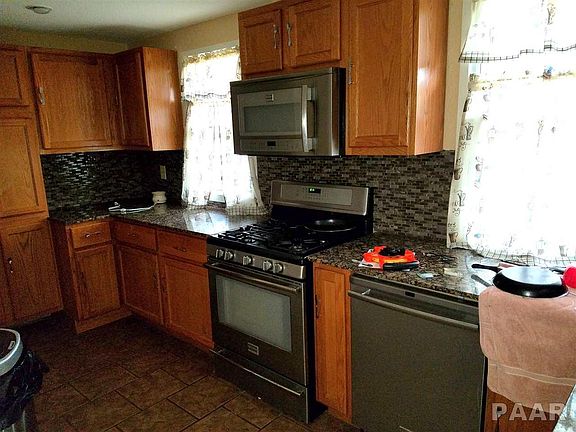 2nd image of 1511 N Pierson Ave