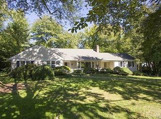 40 Crossway, Scarsdale, NY 10583