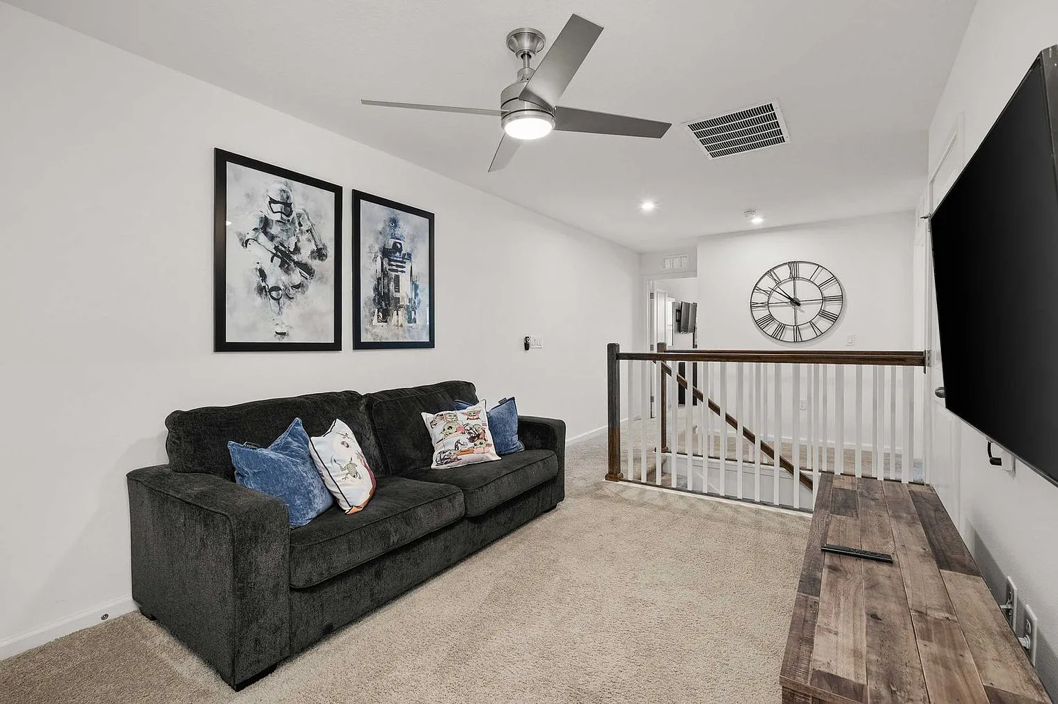 5 bed, 4.0 bath, 2292 sqft, $2,744 — Photo 3