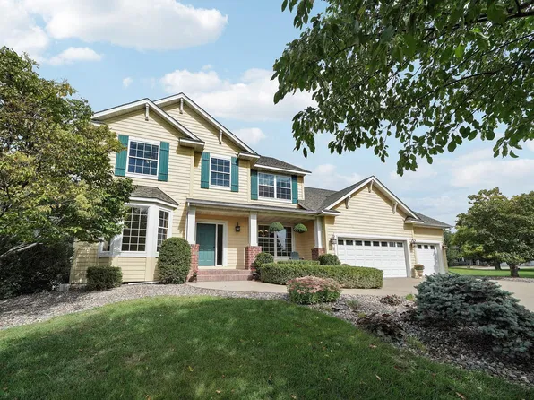 1470 River Shore Dr, Hastings, MN 55033