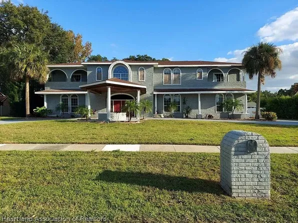5627 Masters Blvd, Orlando, FL 32819
