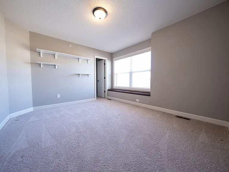 3261 Lakewood Trl — Photo 16