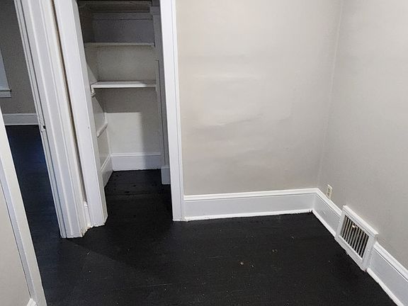 4th image of 2706 Grand St NE #1