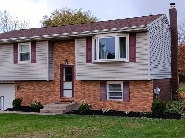 4015 Roxanna Dr, Erie, PA 16510