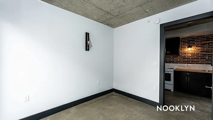 Rented by Nooklyn NYC LLC | media 28