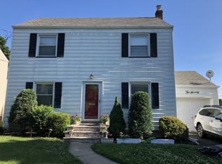 270 Longview Rd, Union, NJ 07083