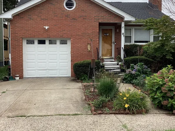 91 Laurel Place, Bridgeport, CT 06604