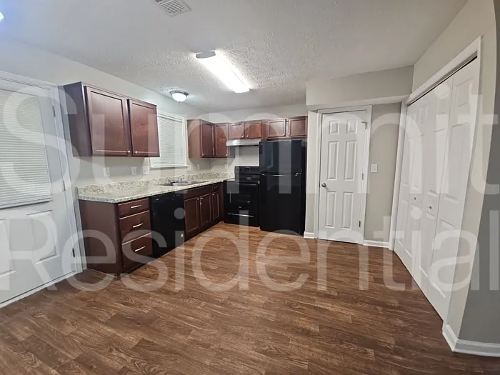 2651 Parkside Way — Photo 6