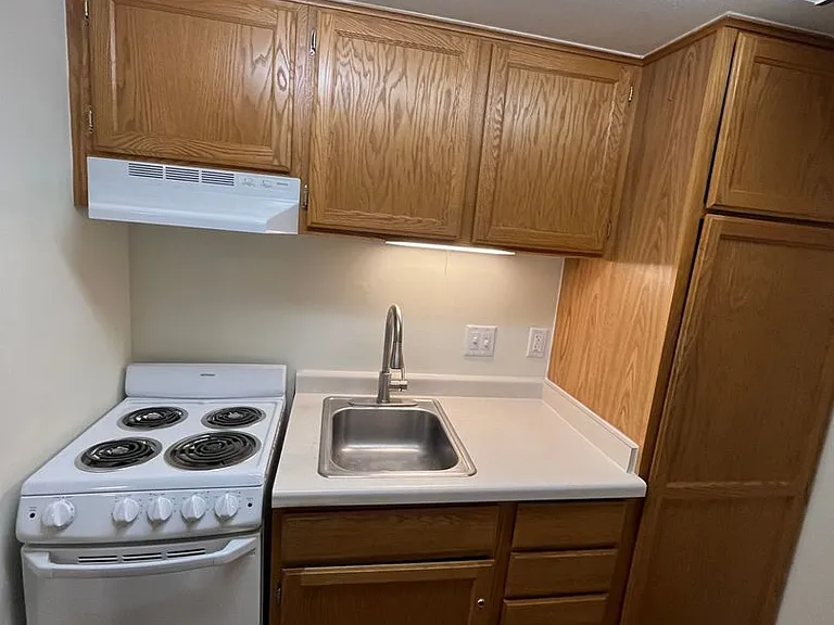 Sycamore Place Apartments — Photo 23