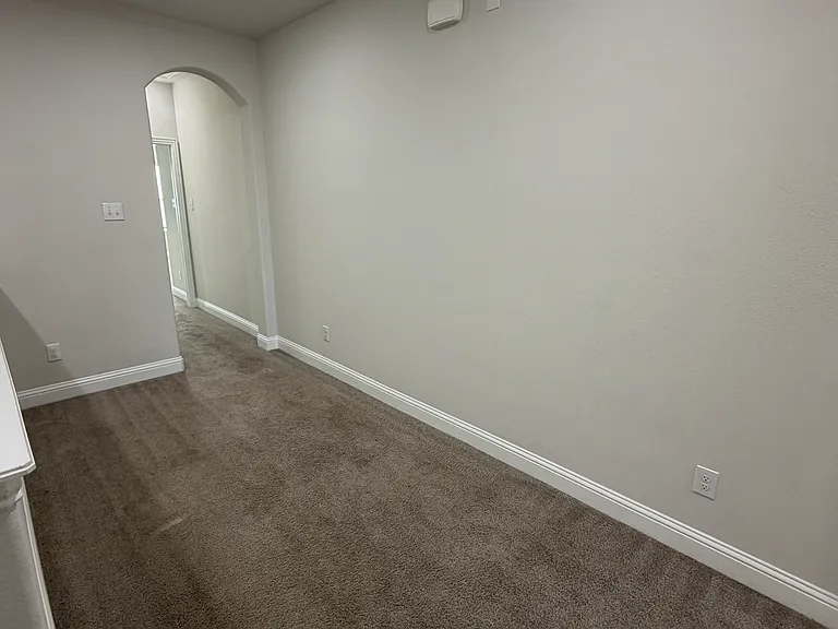 6008 Silverado Trl — Photo 5