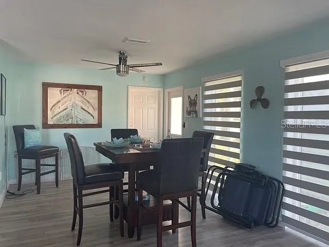 21088 Edgewater Dr — Photo 14