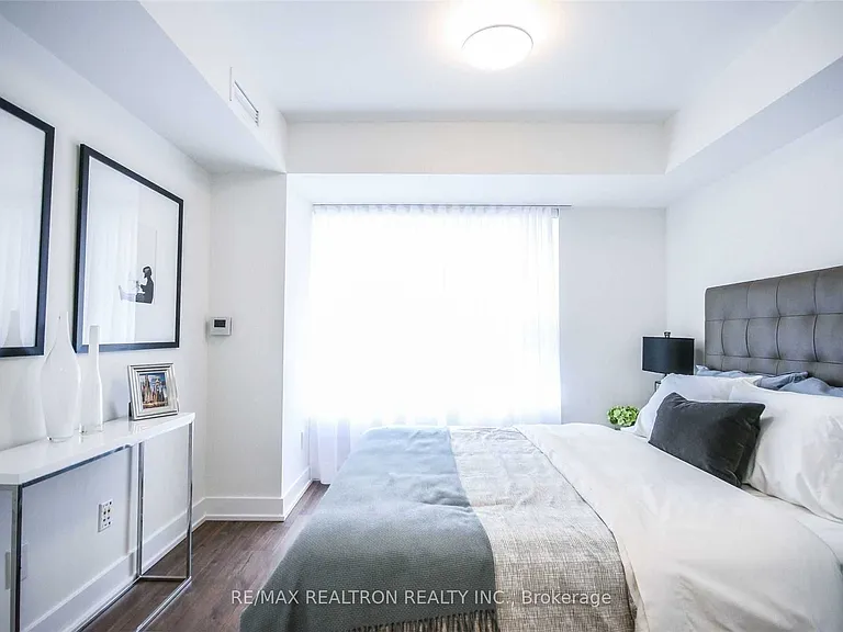 80 Vanauley St #Townhouse 121 — Photo 27