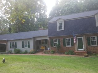 11 Canterbury Pl, Lexington, NC 27292