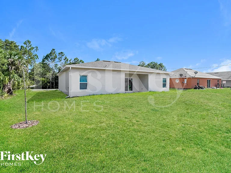 717 Lavender St SE — Photo 14