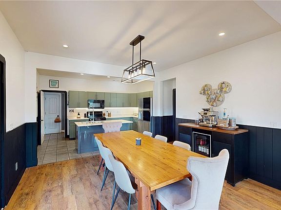 5th image of 1701 Crestwood Hills Ln