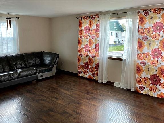 2nd image of 165 Fremont Ave