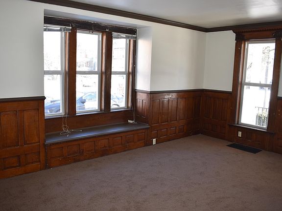 5th image of 265 Hudson Ave