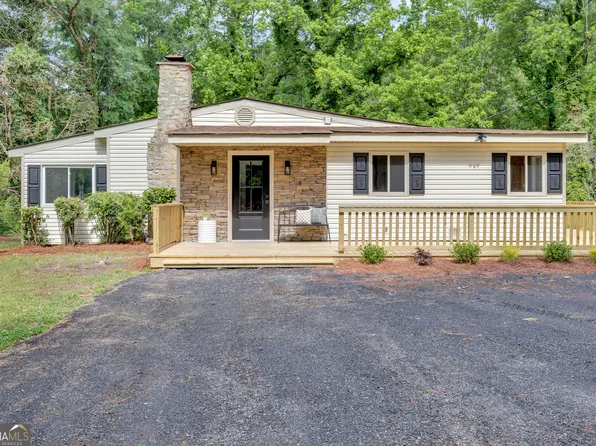 2573 Bonds Lake Rd NW, Conyers, GA 30012