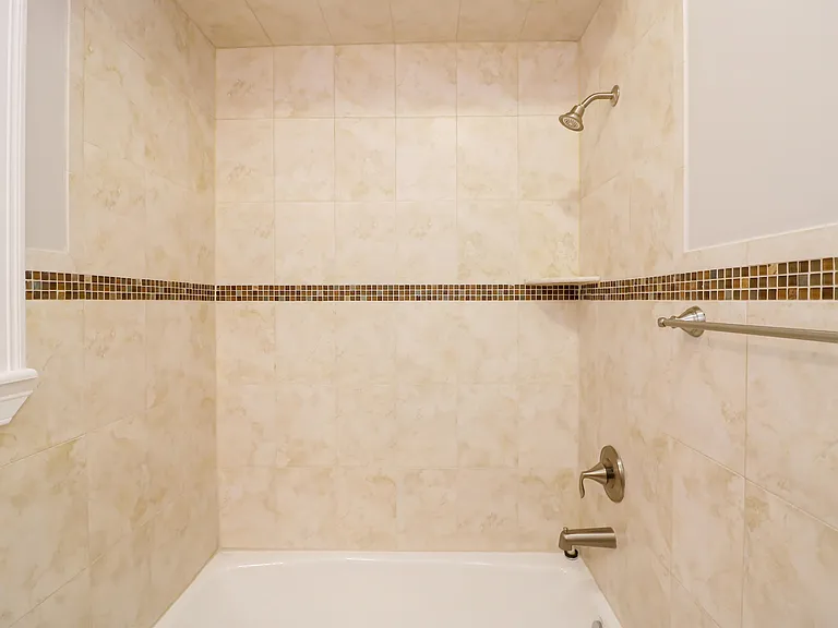 22 W 19th St #2 — Photo 23