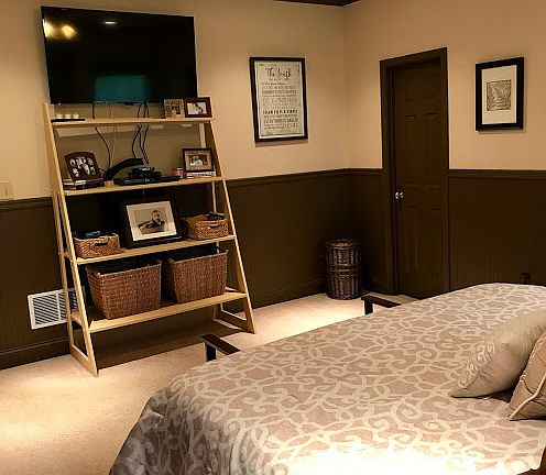 Master w/His Walk-in Closet