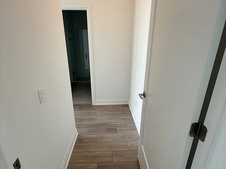 20 Soudan Ave #Penthouse 06 — Photo 6