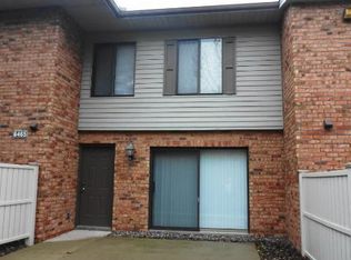 6465 Tanager Ln, Eden Prairie, MN 55346