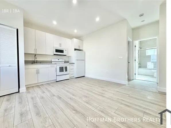 2945 S West Blvd #A, Los Angeles, CA 90016