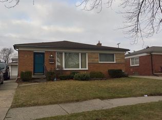 25625 Belleair St, Roseville, MI 48066