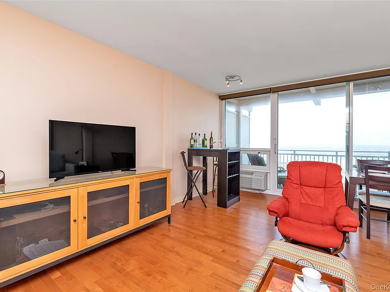 830 Shore Rd #3I — Photo 5