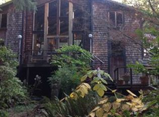 9850 Briceland Thorn Rd, Garberville, CA 95542