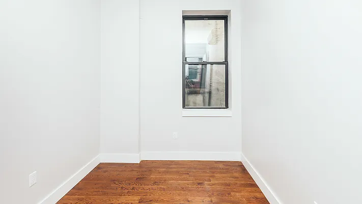 Rented by Nooklyn NYC LLC | media 10