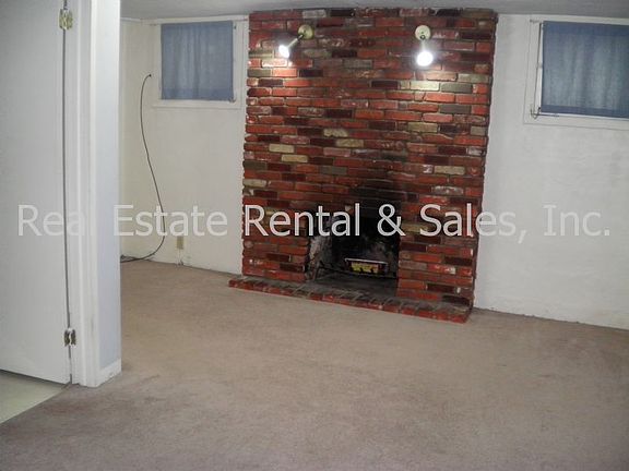 4th image of 652 Pennsylvania St APT B