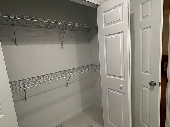 5th image of 205 S Chandler Ave #B