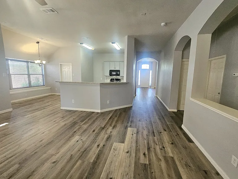 6597 Scottsdale Way — Photo 7