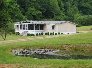 1520 Bradley Creek Rd, Franklin, NC 28734