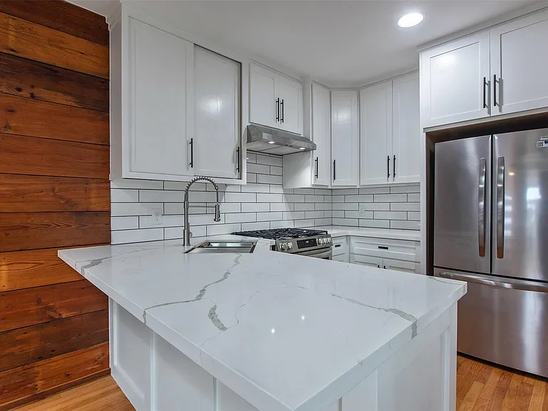1459 Munger St — Photo 10