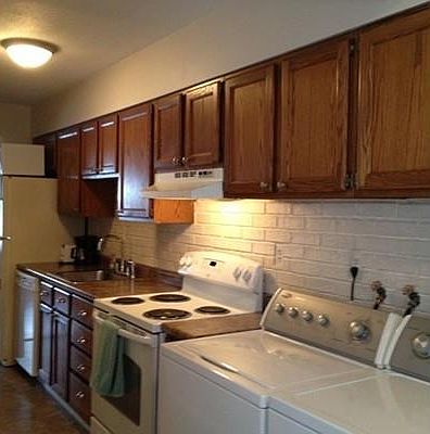 3rd image of 58 Meadowlark Ln #58