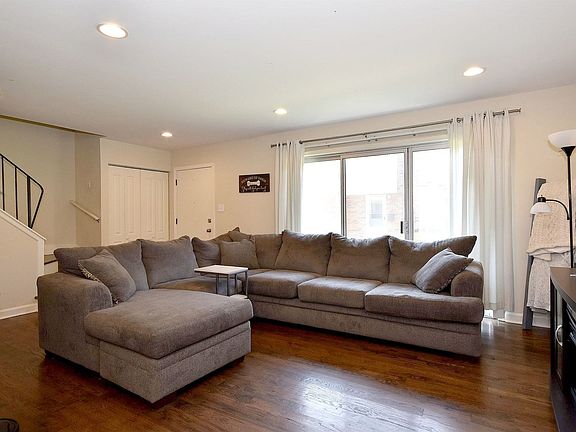 5th image of 9642 S Karlov Ave