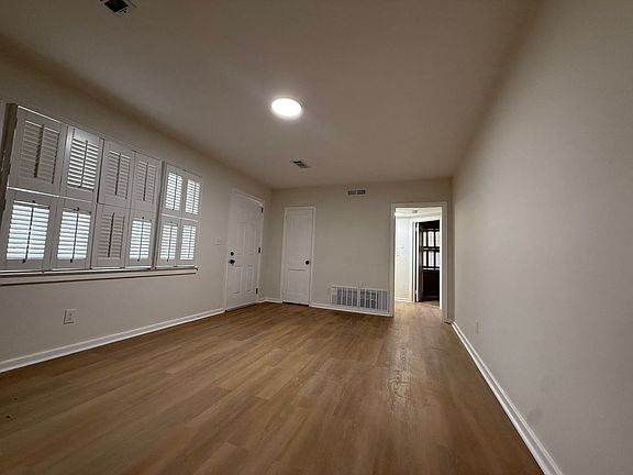 3rd image of 3616 Dalraida Pkwy