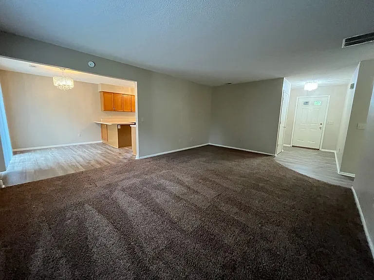 5510 Columbine Ln — Photo 10