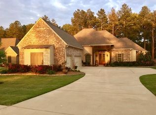 106 Eagles Nest Cir, Madison, MS 39110