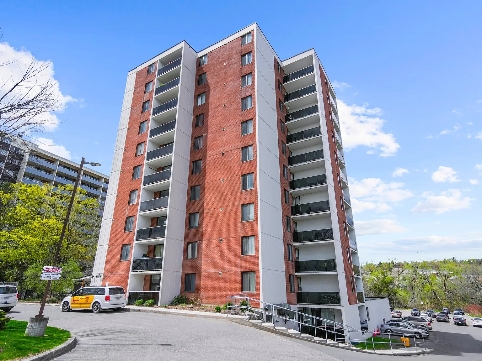 Delta Apartments — Photo 2