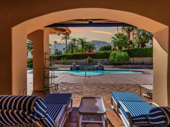696 E Vereda Sur, Palm Springs, CA 92262