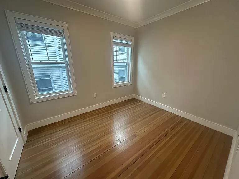 44 Iffley Rd #4 — Photo 4